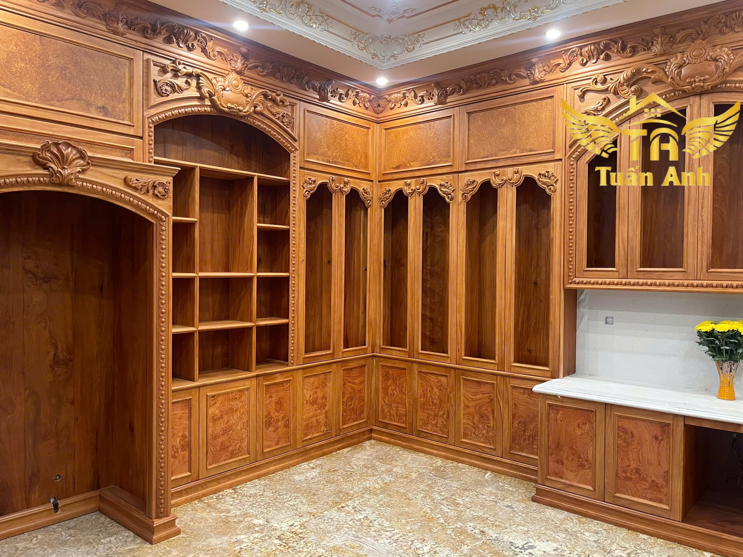 Tủ bếp cổ điển